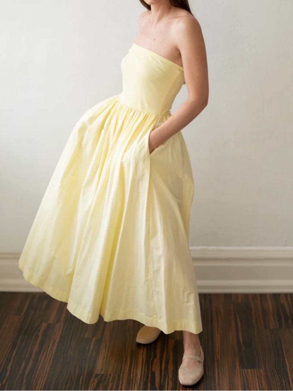Strapless Full-Skirt Dress in Pale Yellow